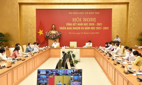 Tất cả vì thế hệ trẻ, vì học sinh thân yêu, vì một Việt Nam thịnh vượng và hạnh phúc*