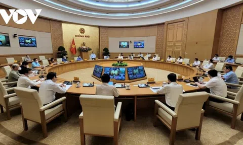 Thủ tướng: Phòng dịch vẫn là chính, là cơ bản, chiến lược, lâu dài