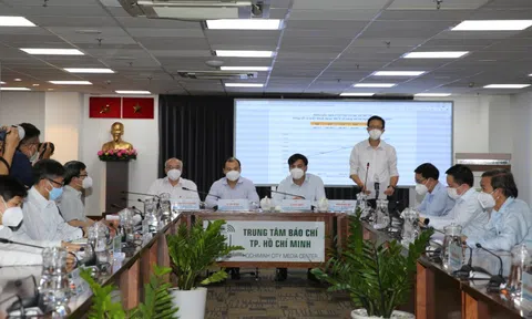 TPHCM tiếp tục giãn cách đến 30/9, một số loại hình kinh doanh được hoạt động lại