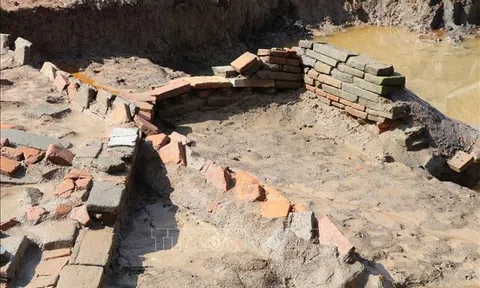 Ninh Bình: Phát hiện nhiều hiện vật giá trị khi khai quật khảo cổ khu vực phía Nam đền thờ vua Lê Đại Hành