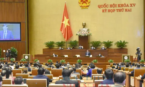 "Bộ trưởng Y tế trả lời thẳng thắn, cầu thị"