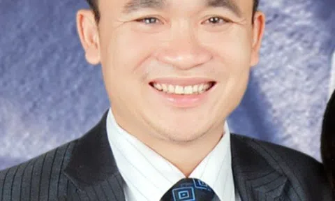 Bài ca thắng giặc CORONA của thi sĩ Ngọc Lê Ninh được dịch ra nhiều thứ tiếng