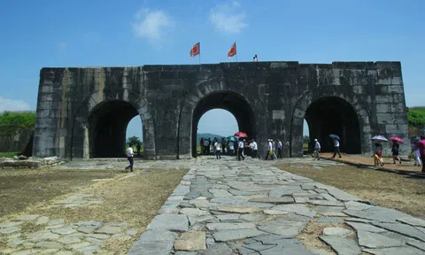 Thanh Hóa: Gắn bảo tồn phát huy di sản Thành Nhà Hồ với phát triển du lịch hấp dẫn du khách