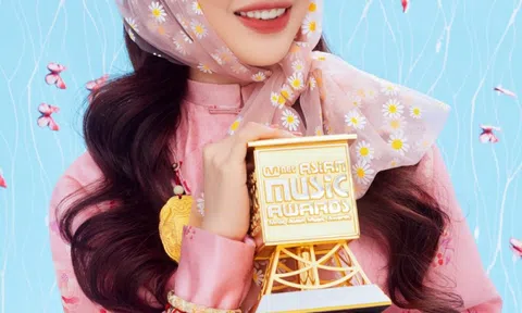 Hoàng Duyên diện cổ phục Việt nhận cúp "Nghệ sĩ mới châu Á xuất sắc" tại MAMA 2021