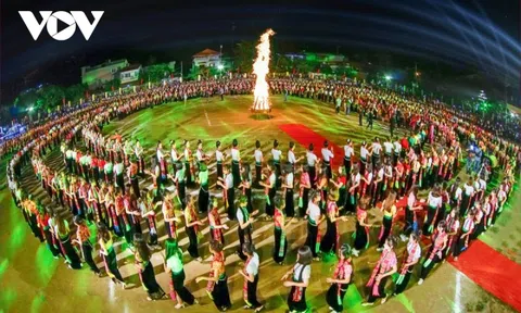 Xúc động khi Xòe Thái trở thành Di sản văn hóa phi vật thể đại diện của nhân loại