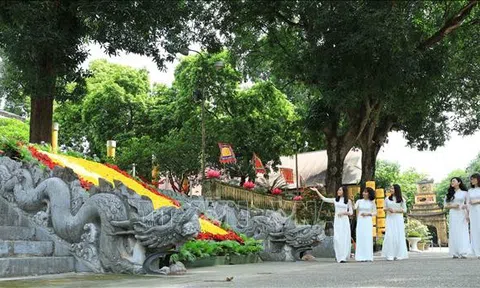 “Kinh đô Thăng Long - Hà Nội, từ tư liệu lịch sử đến những kết quả nghiên cứu mới”