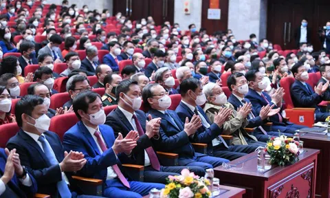 "Báo chí đã và đang phát huy vai trò xung kích, dũng cảm xông pha điểm nóng"