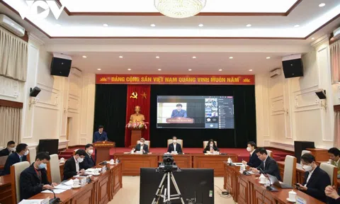 Thống nhất nên mở cửa trường học