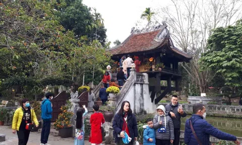 Hà Nội: Phục hồi lượt khách tham quan dịp Tết Nguyên đán