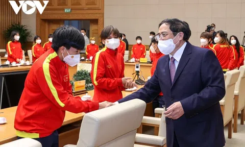 Thủ tướng: ĐT nữ Việt Nam vào World Cup là chiến công lớn trong lịch sử bóng đá nước nhà