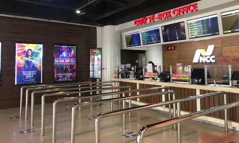 Hà Nội mở lại rạp chiếu phim, địa điểm văn hóa, người dân vừa mừng vừa lo