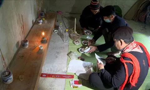 Tuyên Quang: Nghi lễ cầu làng của người Dao Thanh Y