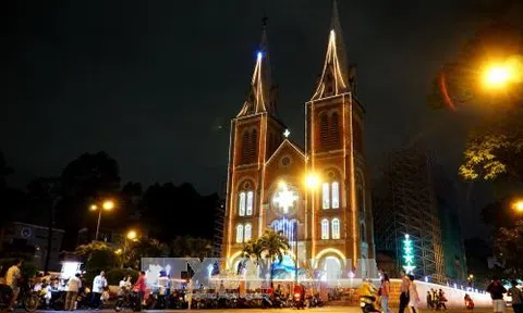 Mở cửa phục hồi du lịch bằng sản phẩm mới, chất lượng dịch vụ nâng cao thu hút, du khách trong nước và quốc tế