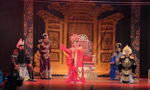 TP Hồ Chí Minh: Sân khấu cải lương nỗ lực tìm lại khán giả