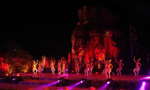 Chương trình đặc biệt "Đêm Mỹ Sơn huyền thoại"  tái hiện những giá trị của tinh hoa văn hóa Chăm