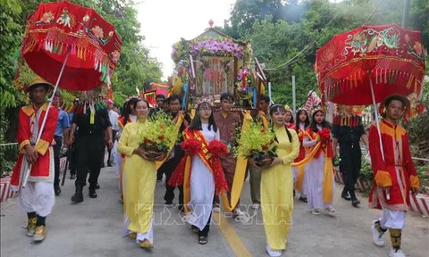 Trình UNESCO công nhận Lễ hội Vía Bà Chúa Xứ núi Sam (An Giang) là Di sản Văn hóa phi vật thể