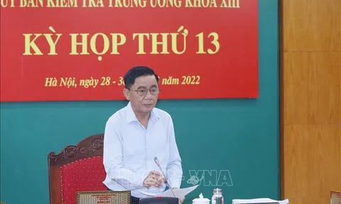 Ủy ban Kiểm tra Trung ương xem xét trách nhiệm một số tổ chức, cá nhân liên quan đến vụ việc tại Công ty Việt Á