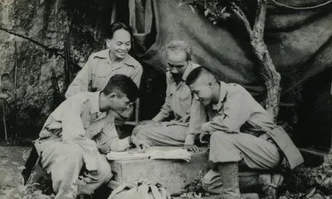 75 năm Bác Hồ về An toàn khu Định Hóa, Thái Nguyên