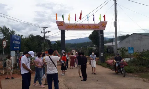 Kon Tum: Đắk Răng lưu giữ đậm nét truyền thống đồng bào Giẻ Triêng thu hút du khách