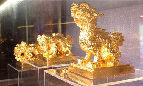 Hưởng ứng hoạt động Festival Huế 2022: Trưng bày 32 phiên bản Kim ấn triều Nguyễn