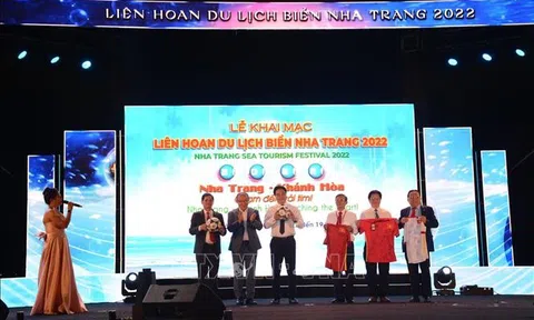 Khánh Hòa: Liên hoan Du lịch Biển Nha Trang hè 2022 - "Chạm đến trái tim"