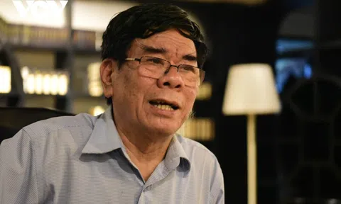 Không để ngòi bút bị cám dỗ bởi vật chất cũng là chiến đấu, là hy sinh