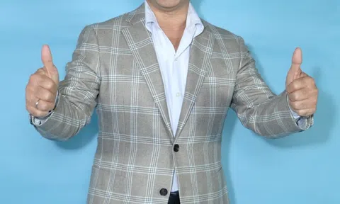 Diễn viên Quyền Linh làm giám khảo cuộc thi Hoa hậu Du lịch Biển 2022