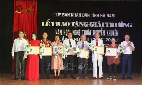 Hà Nam: Trao Giải thưởng Văn học nghệ thuật Nguyễn Khuyến lần thứ VIII 