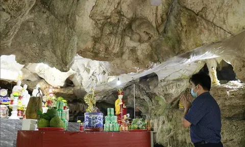 Yên Bái: Hang São - ngôi chùa cổ độc đáo trong hang đá
