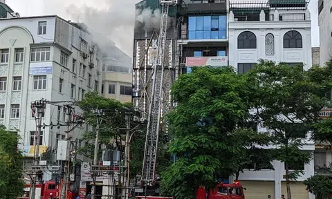 Chủ tịch nước chia buồn với gia đình 3 cảnh sát hy sinh trong vụ cháy quán karaoke ở Hà Nội