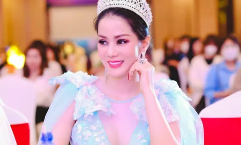 Á hậu Xuân Tâm đọ sắc cùng dàn mỹ nhân trong đêm bán kết Hoa hậu Doanh nhân Việt Nam 2023