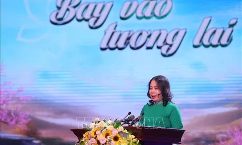 Chương trình "Mùa xuân cho em" lần thứ 17: “Bay vào tương lai”