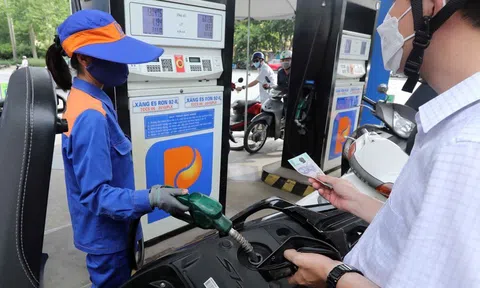 Kết luận số 14 của Bộ Chính trị về bảo đảm nguồn cung, giá nhiên liệu trong tình hình mới