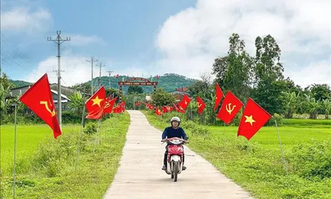 Đề xuất ‘Ngày Văn hoá Việt Nam 24/11’ được nghỉ, hưởng nguyên lương vào Luật Lao động