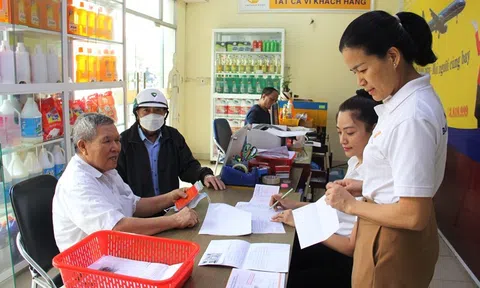 Nâng trợ cấp hưu trí xã hội để bảo đảm mức sống cho người cao tuổi