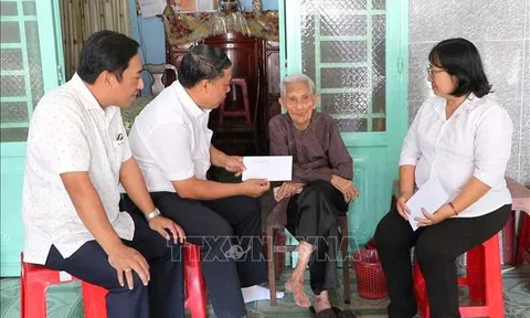 Người có công với cách mạng được thụ hưởng các chế độ ưu đãi kịp thời