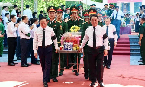 Tổng Bí thư, Chủ tịch nước Tô Lâm dự Cầu truyền hình ‘Sao sáng dẫn đường’