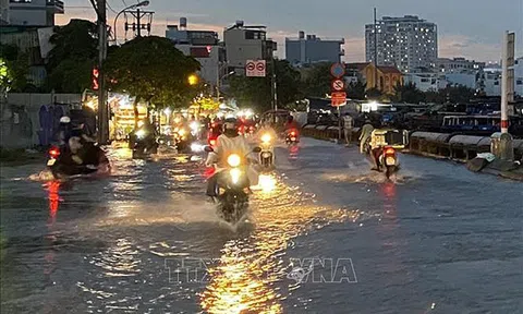 Ngày 29/7: Bắc Bộ giảm mưa, Nam Bộ và cao nguyên Trung Bộ mưa lớn