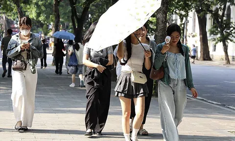Ngày 12/8: Bắc Bộ nắng nóng, chiều tối Nam Bộ và cao nguyên Trung Bộ mưa dông