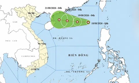 Ngày 18/8: Áp thấp nhiệt đới hình thành trên Biển Đông, Bắc Bộ mưa rất to