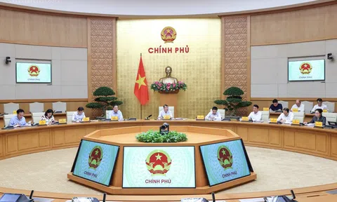 Đồng chí Lê Minh Hưng chủ trì Hội nghị về đánh giá, xếp loại cán bộ lãnh đạo, quản lý