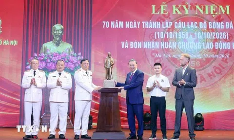 Phát huy truyền thống vẻ vang, gia tăng đóng góp, cống hiến của Câu lạc bộ bóng đá Công an Hà Nội