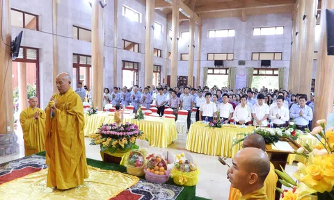 Linh thiêng mùa Phật đản tại cổ tự có lịch sử hơn 700 năm tuổi