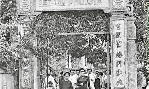 Hà Nội: Lùi di dời tài sản, đồ thờ cúng khỏi khu vực khuôn viên trạm y tế