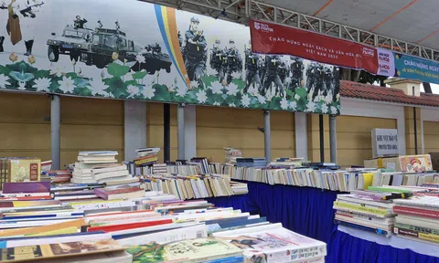 Nghệ An: Nhiều nội dung lớn trong hội thảo khoa học văn hóa tiết kiệm, chống lãng phí