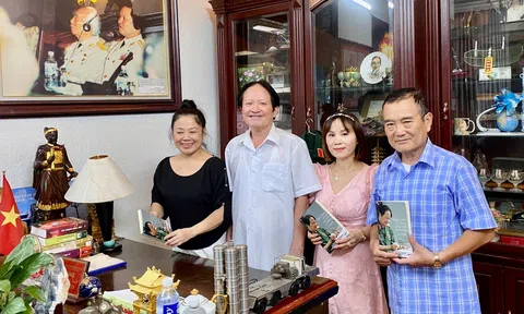 Tinh thần cống hiến qua lối sống của vị tướng