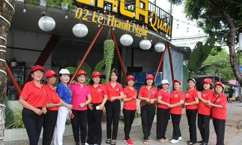 “Bữa trưa không đồng” - Nơi yêu thương được san sẻ