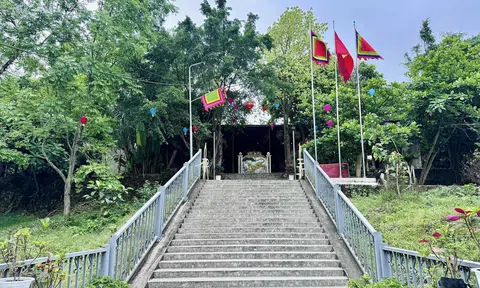 Đền Thánh Mẫu - Ngọn nguồn linh khí giữa miền địa linh nhân kiệt