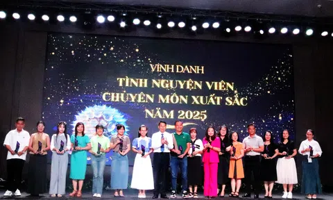 Tổng kết giai đoạn 3 chương trình “Người dân Khánh Hòa nói tiếng Anh”: Lan tỏa mạnh mẽ phong trào học tiếng Anh trong cộng đồng