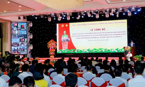 Nghệ An long trọng tổ chức Lễ công bố Nghị quyết sắp xếp đơn vị hành chính và tổ chức bộ máy chính quyền 2 cấp